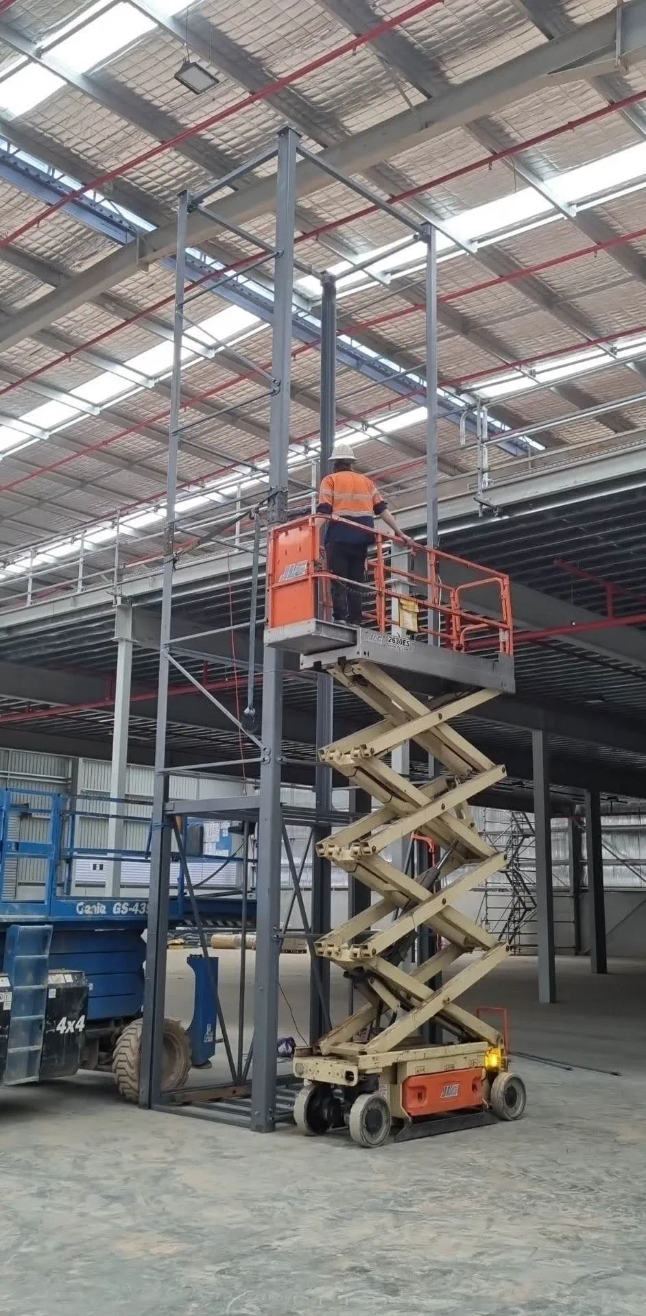 Douglas Construction and Engineering - QLD Coca Cola Goods Lift